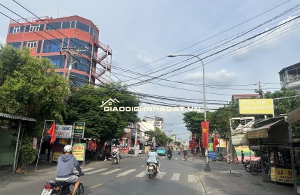 Bán Nhà MẶT TIỀN Nguyễn Ảnh Thủ Q.12: 280m2, 8m Mặt Tiền, 4 Tầng, Sổ Hồng - Giá 27 Tỷ